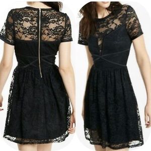 🌺🆕 Brand New Black Express Lace Dress